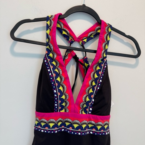 Trina Turk Tanzania Scarf Plunge One Piece size 6 - Picture 4 of 11